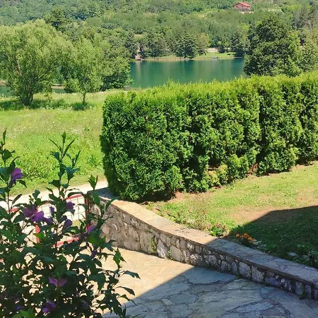 بيت للعطل House Ceric *