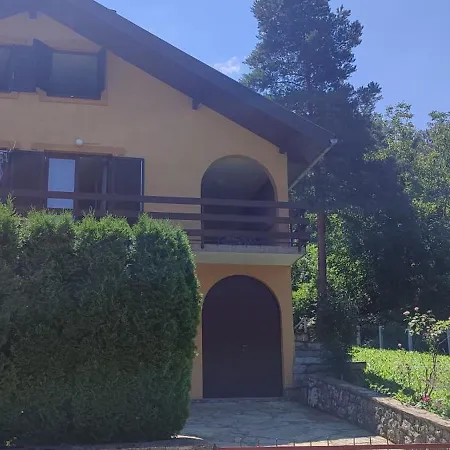 House Ceric بيت للعطل *