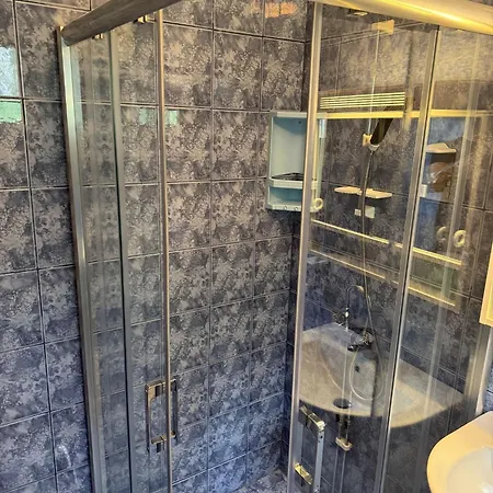 بيت للعطل House Ceric يايتشه