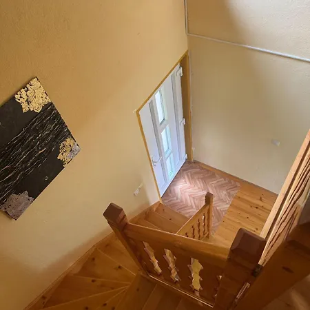 House Ceric بيت للعطل